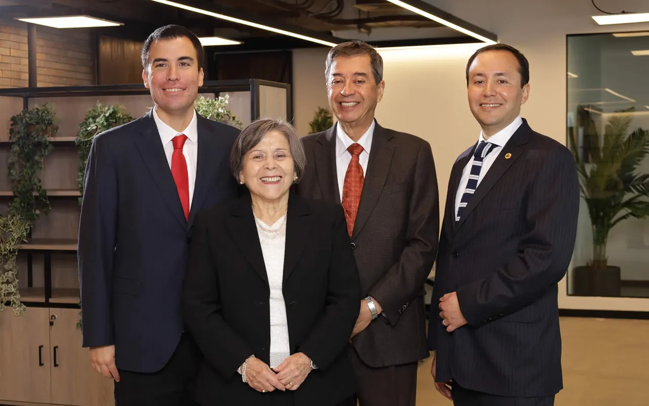 Familia Durán, directores de Agencia Durán